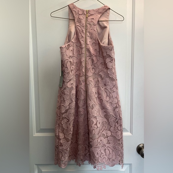 Women’s dress - Picture 5 of 5